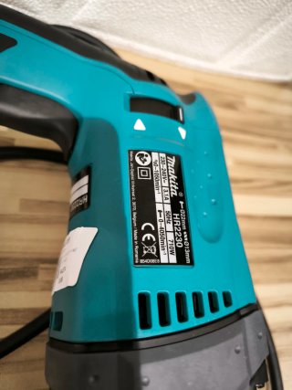 Taladro Percutor Makita HR2230 A estrenar
