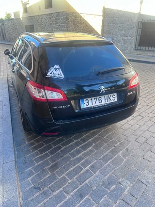 Peugeot 508 SW 2012