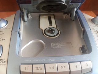 Minicadena Sanyo Bass Xpander CD/Radio/Cassette