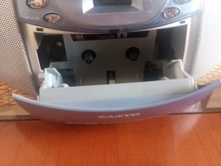 Minicadena Sanyo Bass Xpander CD/Radio/Cassette
