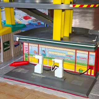 Corgi Auto-City Garage Electrónico Años 90