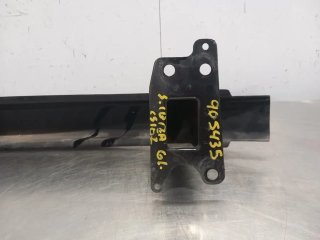 Refuerzo paragolpes delantero