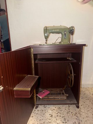 Máquina de coser SIGMA
