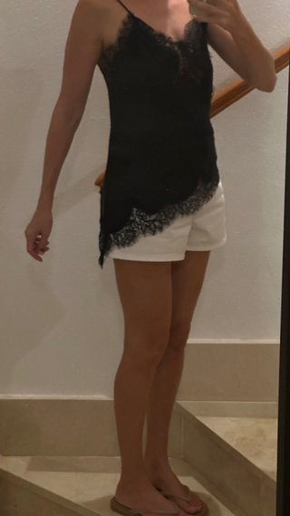 Top Zara encaje negro