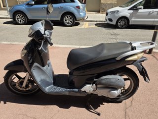 Honda SH150i Va muy fina!!