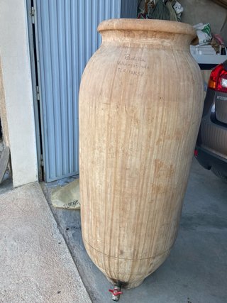 Tinaja/Orza para elaboración y conserv del vino