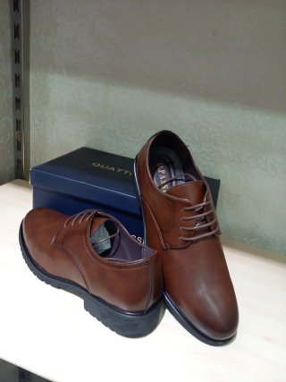 Scarpe uomo eleganti marrone taglia 42