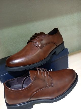 Scarpe uomo eleganti marrone taglia 42