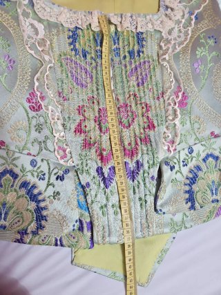 Traje de Fallera Verde con Flores