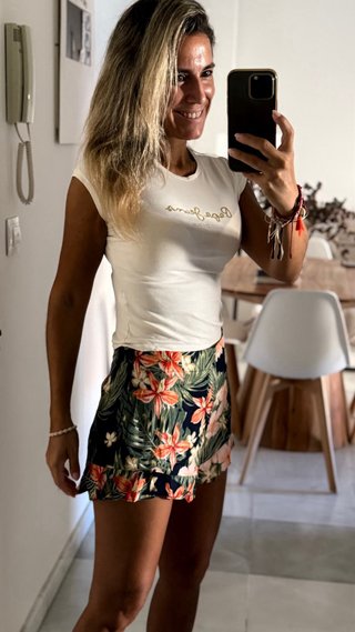 Shorts Zara Estampado Floral con volante