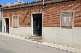 Se vende casa amueblada en Puertollano