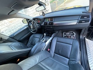 BMW X6 2011