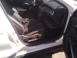 Clase GLA - DESDE 355€/MES ¡SIN PAGAR ENTRADA!