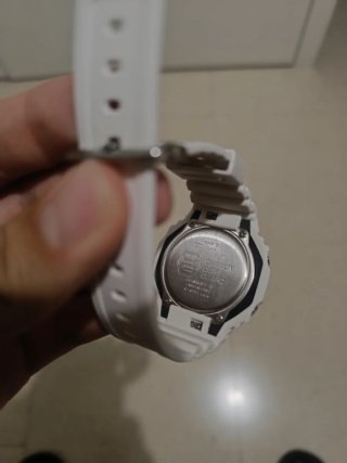 Reloj G-Shock Blanco WR20BAR