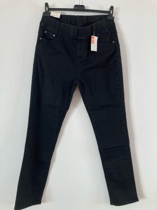 Pantalón vaquero negro MISSGUIDED Push Up