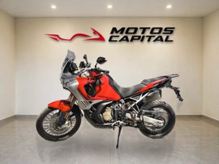 MV Agusta Enduro Veloce Roja y Plata