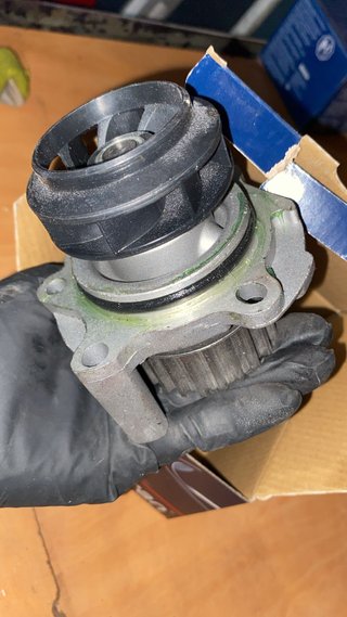 Bomba de agua DAYCO para audi a3