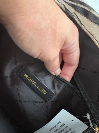 Borsa Michael Kors con stampa a foglia
