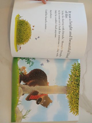 David Melling We Love You Hugless Douglas
