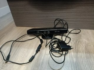 Kinect para Xbox 360 + Juego + Cables