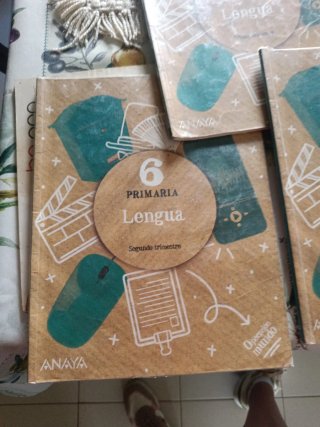 Libro escolar de Lengua sexto de primaria