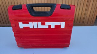 Clavadora Hilti DX 460 F8 con maletín y kit