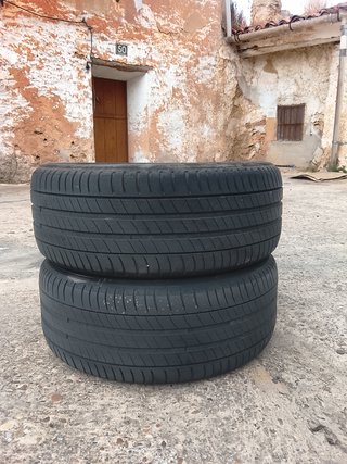 Neumáticos