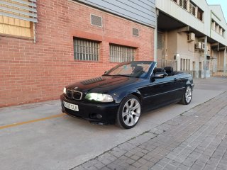 BMW Serie 323i