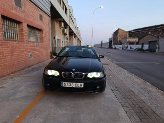 BMW Serie 323i