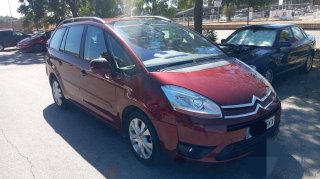 Citroen C4 Picasso 2007 con bola de remolque