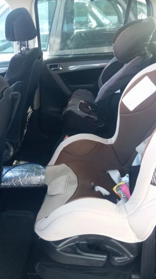 Citroen C4 Picasso 2007 con bola de remolque