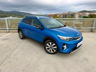 KIA Stonic 2024 ETIQUETA ECO