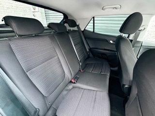 KIA Stonic 2024 ETIQUETA ECO