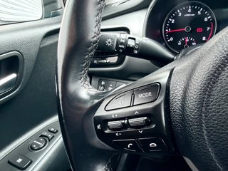 KIA Stonic 2024 ETIQUETA ECO