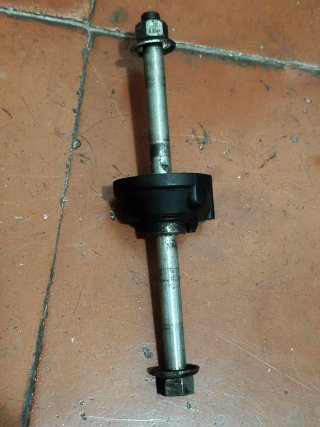 Eje Pasador Rueda Piaggio Zip
