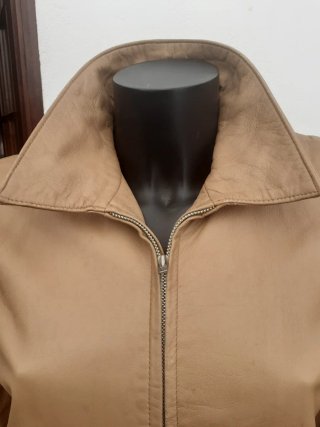 Cazadora de piel camel