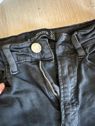 Pantalón tejano negro talla 32
