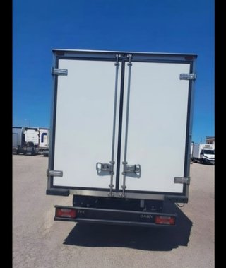 Iveco Daily 2020 Caja Frigorífica barras de carne