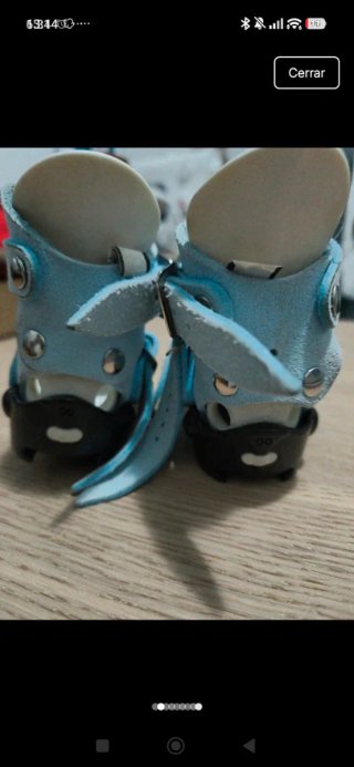 Bota Izquierda Negra y Azul
