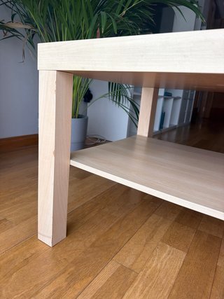 Mesa de madera Ikea LACK color beige