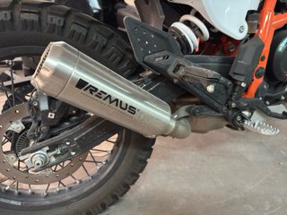 KTM 390 Adventure R Naranja/Blanca