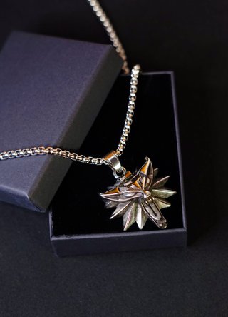 Collar Lobo The Witcher Box Chain • Collana Lupo
