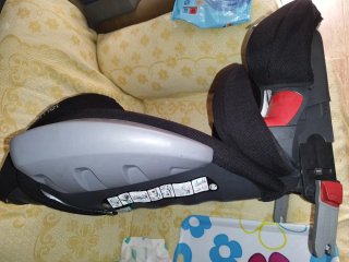 Elevador Römer negro con Isofix