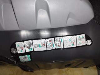 Elevador Römer negro con Isofix