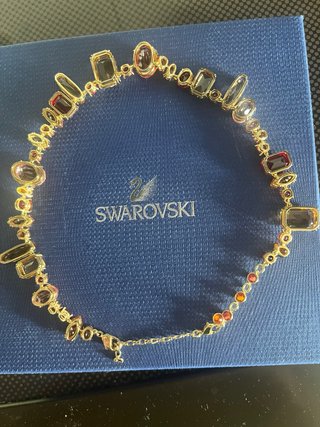 Collana Swarovski Gema oro e pietre colorate