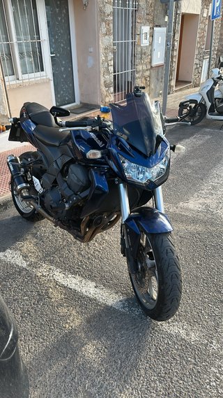 Kawasaki Z750 Naked Azul Oscuro