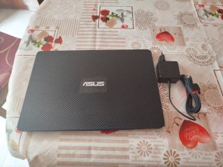 ASUS ZenBook 14 Ricondizionato con Windows 11