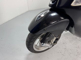 Vespa Primavera 125 2023