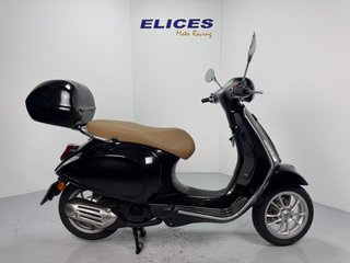 Vespa Primavera 125 2023