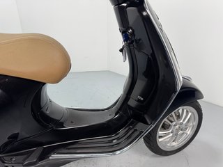 Vespa Primavera 125 2023